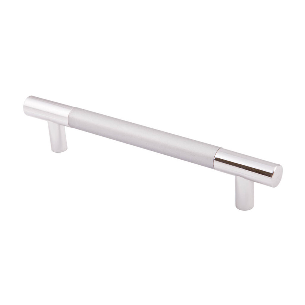 The handle is plastic. PS15/C15-128 chrome+metallic