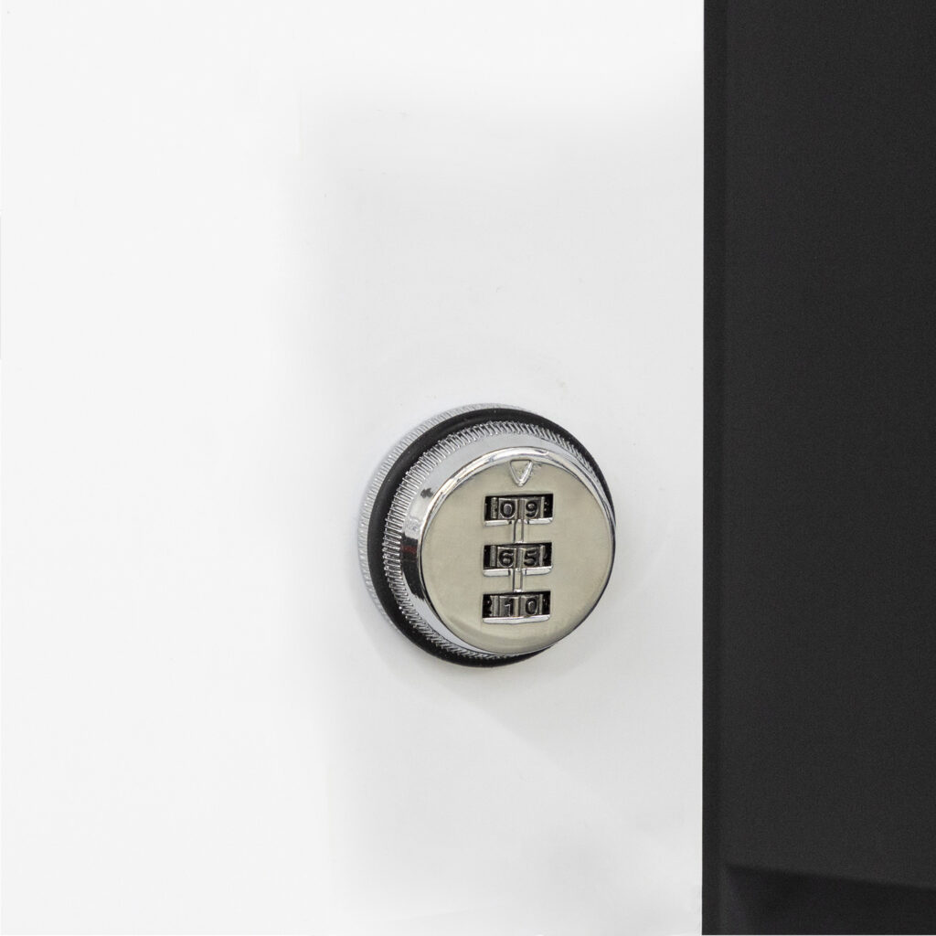 Lock for swing doors code 600-30 AKS
