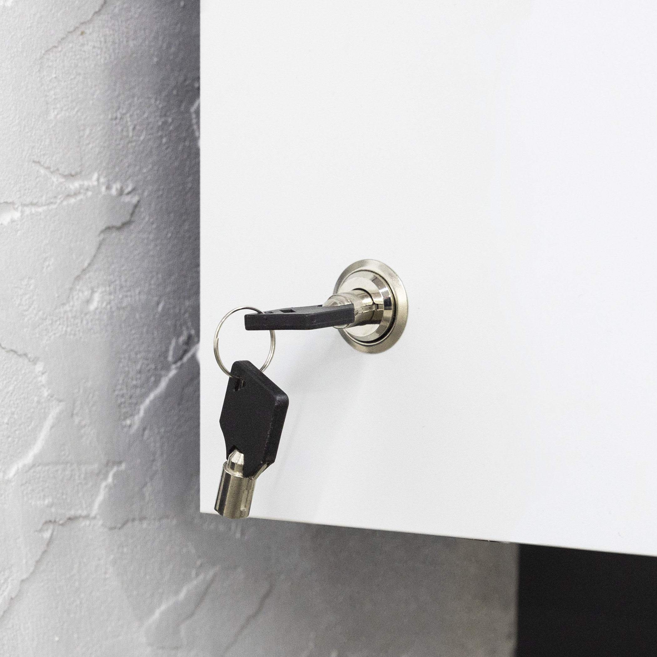 Mechanical swing door lock 138 AKS with tubular (round) key - Image 3